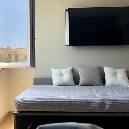 Sky Luxury Rooms Неттуно Екстер'єр фото