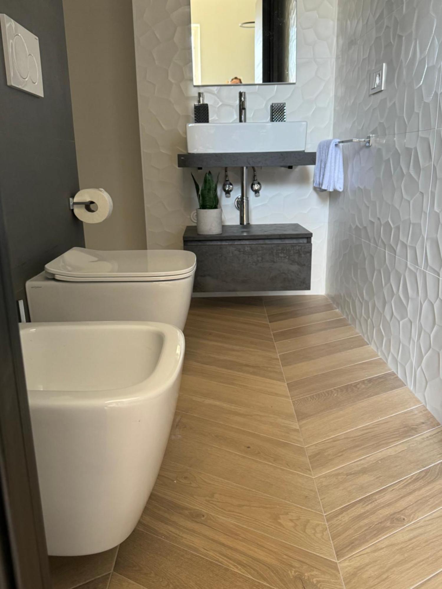 Sky Luxury Rooms Неттуно Екстер'єр фото