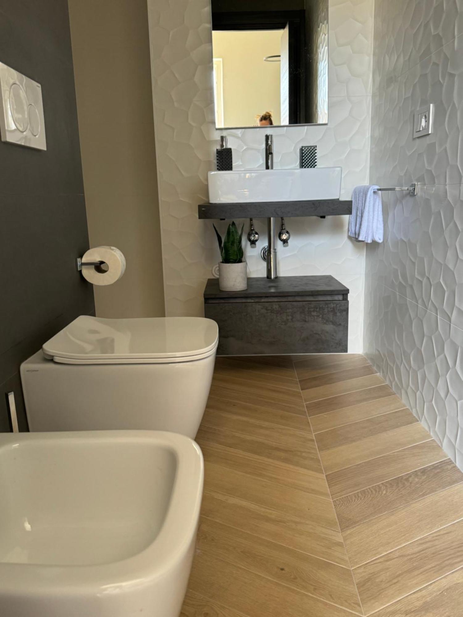 Sky Luxury Rooms Неттуно Екстер'єр фото