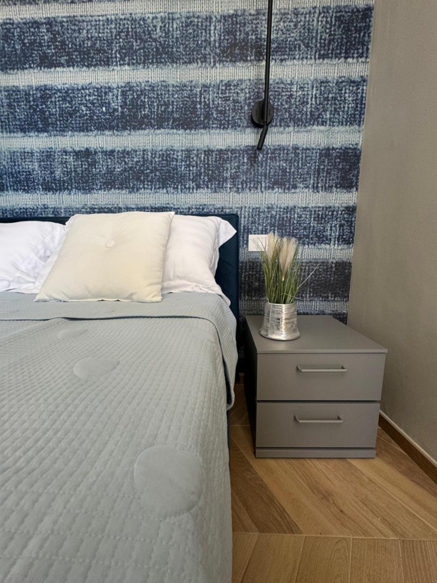 Sky Luxury Rooms Неттуно Екстер'єр фото