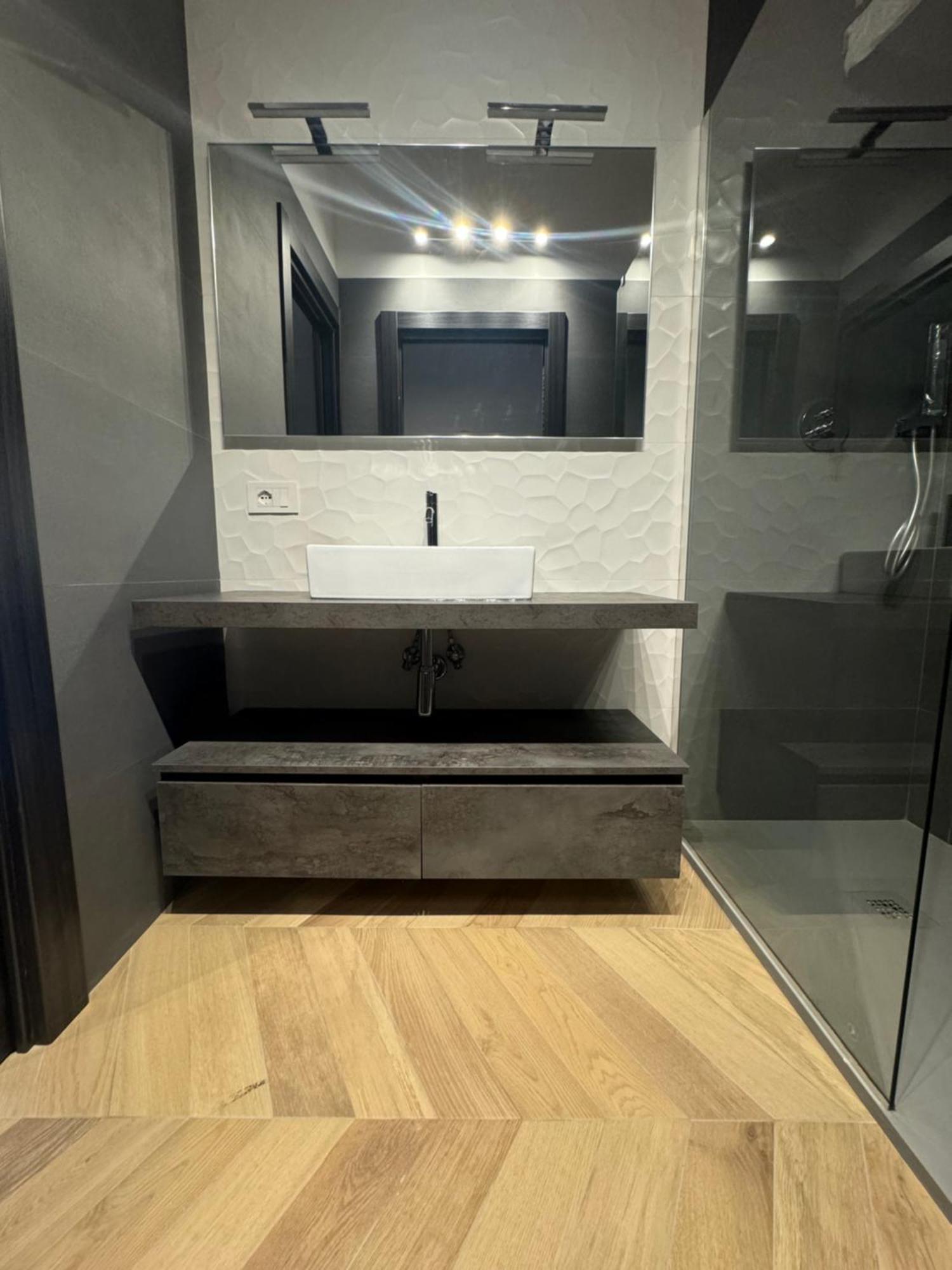 Sky Luxury Rooms Неттуно Екстер'єр фото