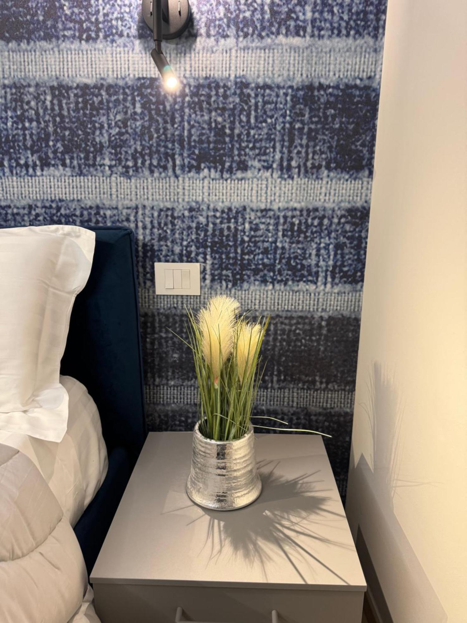 Sky Luxury Rooms Неттуно Екстер'єр фото